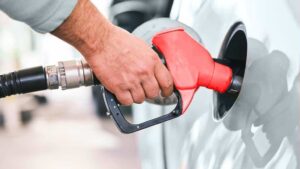 Government likely to increase petrol price by Rs 55 per liter more 