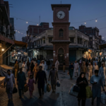 Fuel Crisis Hits Hard: Pakistani Government Orders 8 PM Market Shutdown Nationwide